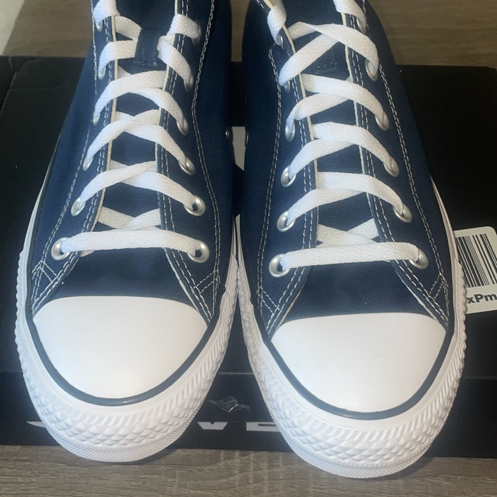 ❇️NWT❇️ Converse Navy Hi Tops - Picture 6 of 9